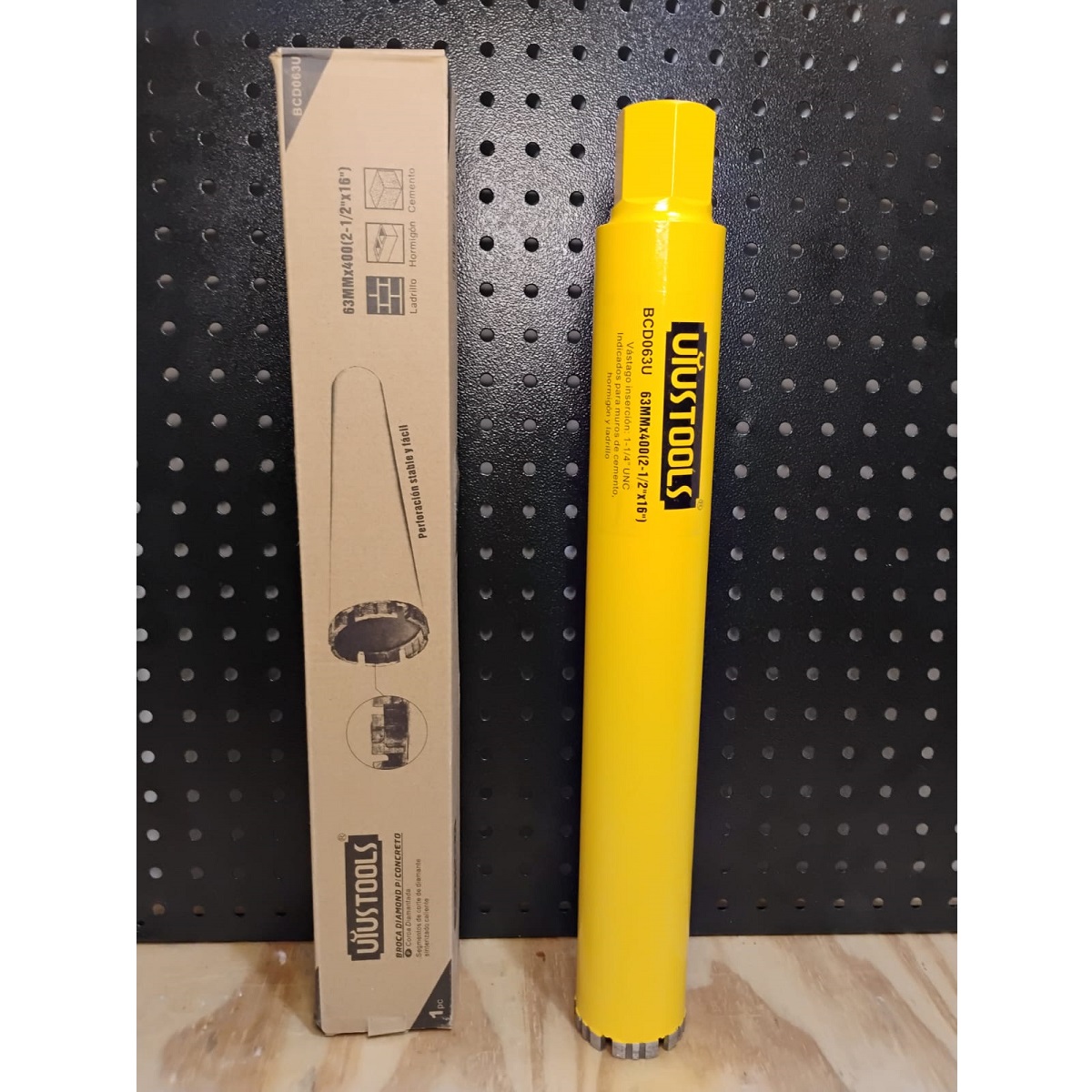 BROCA DIAMANTADA PARA CONCRETO SACA NUCLEOS 2-1/2″ X 16″ UYUSTOOLS - Imagen 2